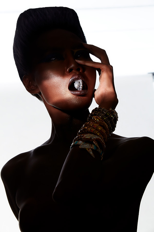 s02-ELLE-J-0228-Final