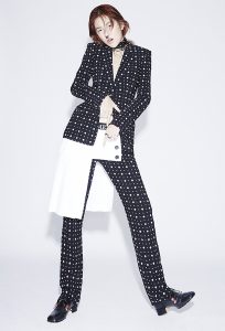 01 ELLE GIRL 1 0218 rt