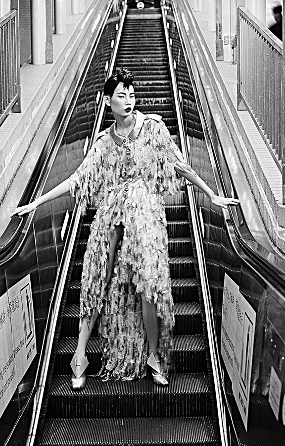 09 CHANELxELLE 0568 Final B@W