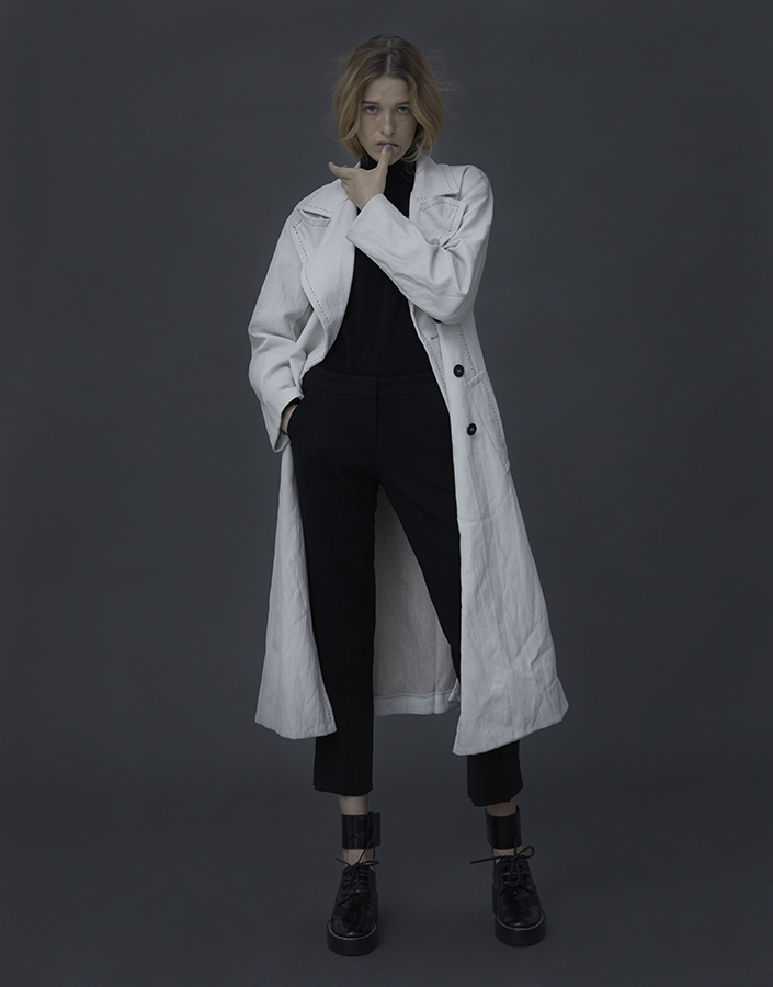 s03 ELLE FS JAN 17 0228