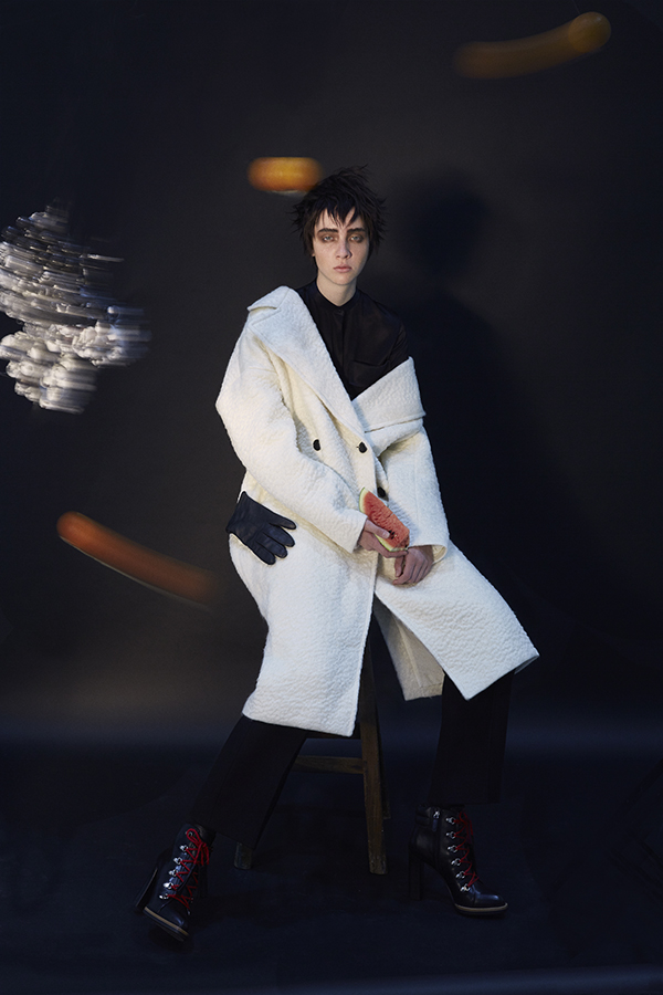 s06 ELLE @boxshot P'Lik 0631 rt bes ok