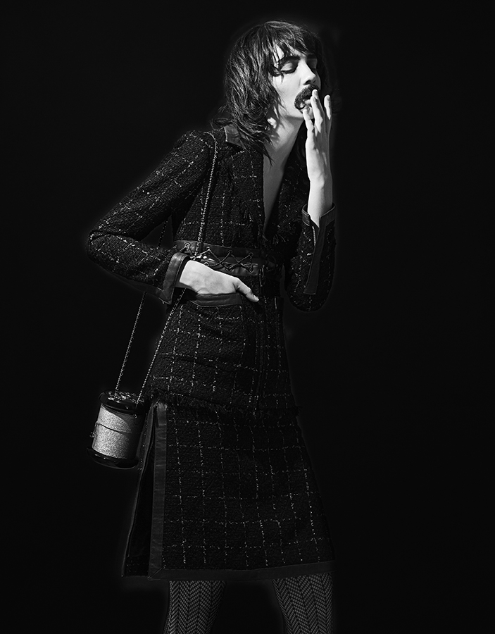 s08 ELLE @boxshot P'Lik 0760 rt besok