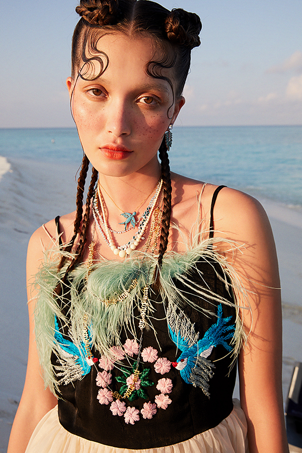 s12 ELLE x SODA 0916